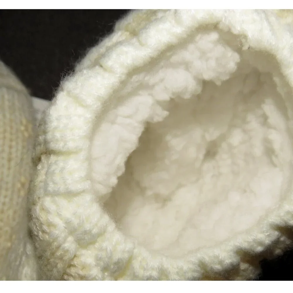 4 Oak Lane Apparel Ivory Plush Cable Knit Slipper Socks, Size Small-Medium